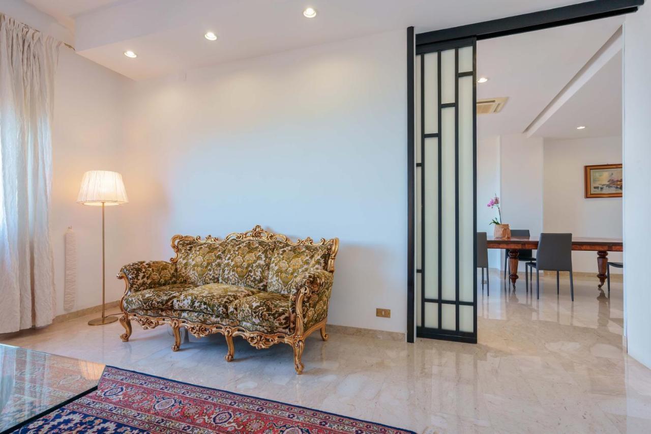 Ai Marinai Bed & Breakfast Taranto Bagian luar foto