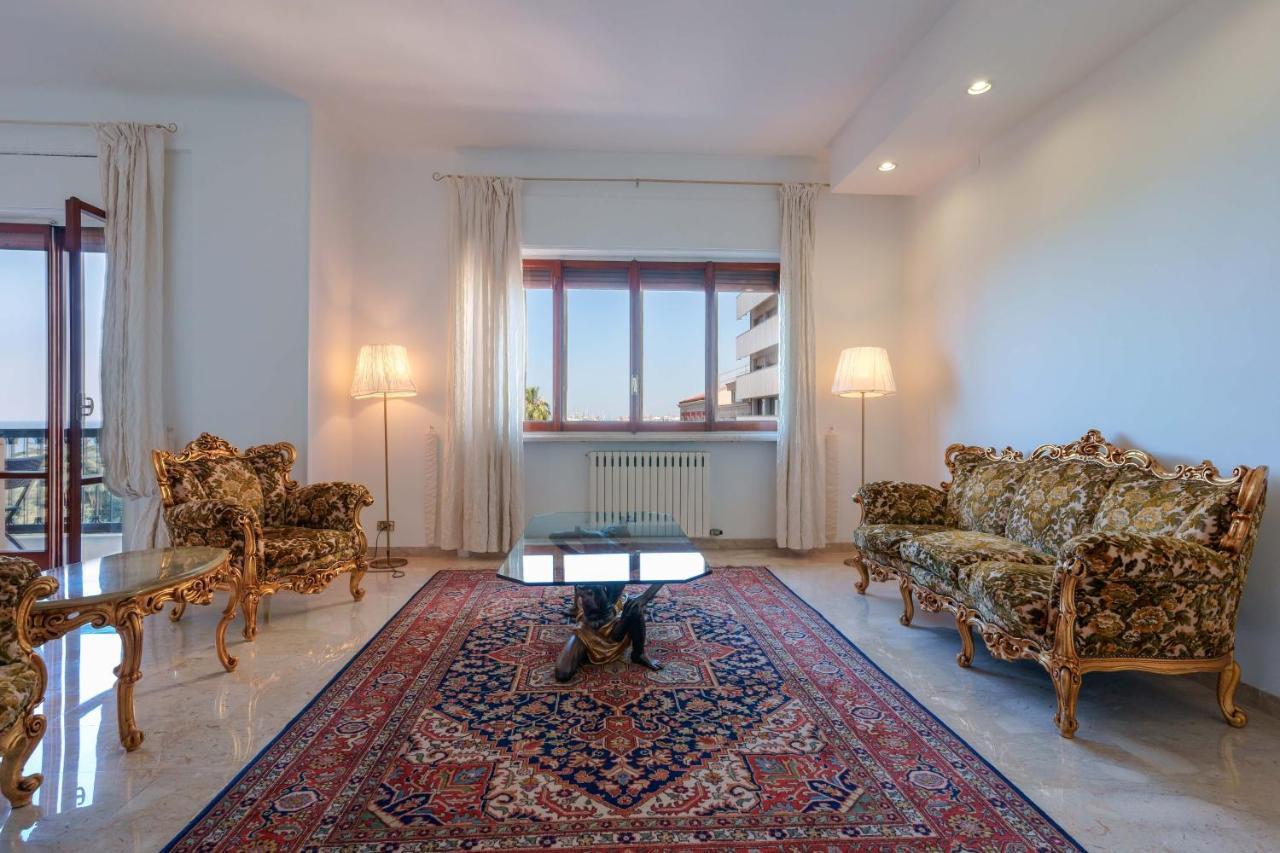 Ai Marinai Bed & Breakfast Taranto Bagian luar foto
