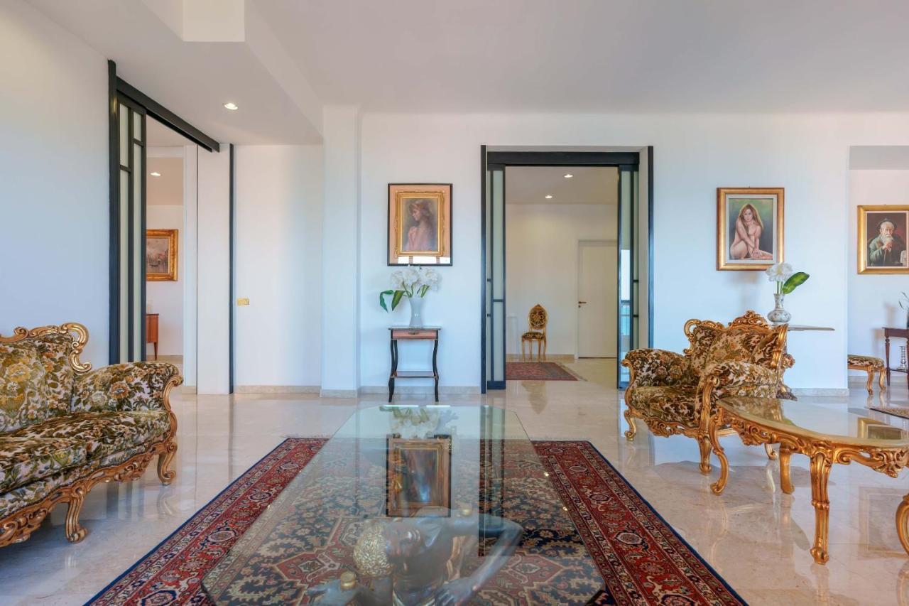 Ai Marinai Bed & Breakfast Taranto Bagian luar foto